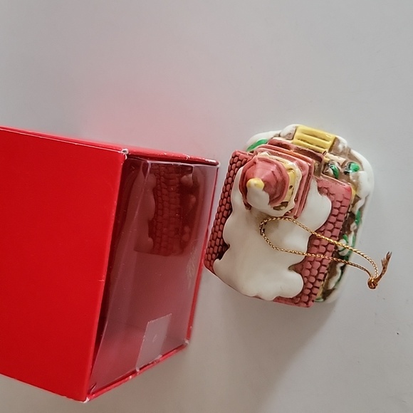 Vintage 1986 lefton Collectibles Porcelain House Church ornament - Picture 5 of 7